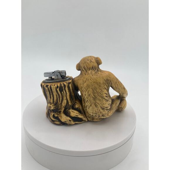 Vintage Monkey Table Lighter with Prince Insert – 1970s Novelty Decor - Picture 3 of 7
